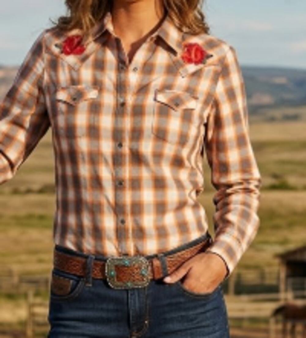 Wrangler Retro Cowgirl Embroidered Pearl Snap Shirt sz M